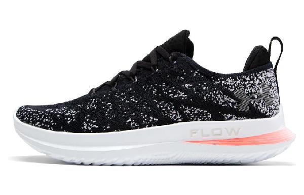 Under Armour Velociti 3