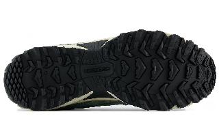 New Balance 610T Green White