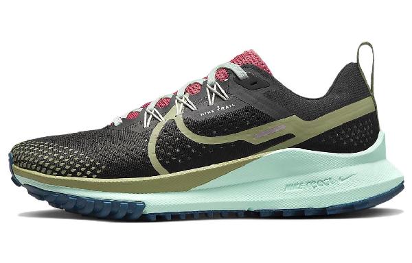 Nike React Pegasus Trail 4
