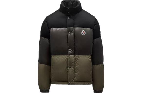 Moncler Aveillan Logo