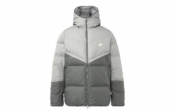 Nike Sportswear Storm-FIT Windrunner