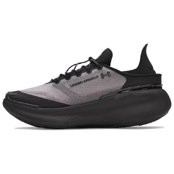 Under Armour Nova